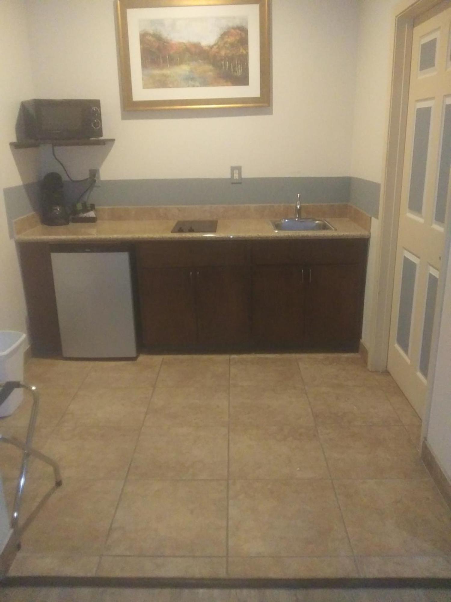 Big Lake Inn And Suites Extérieur photo